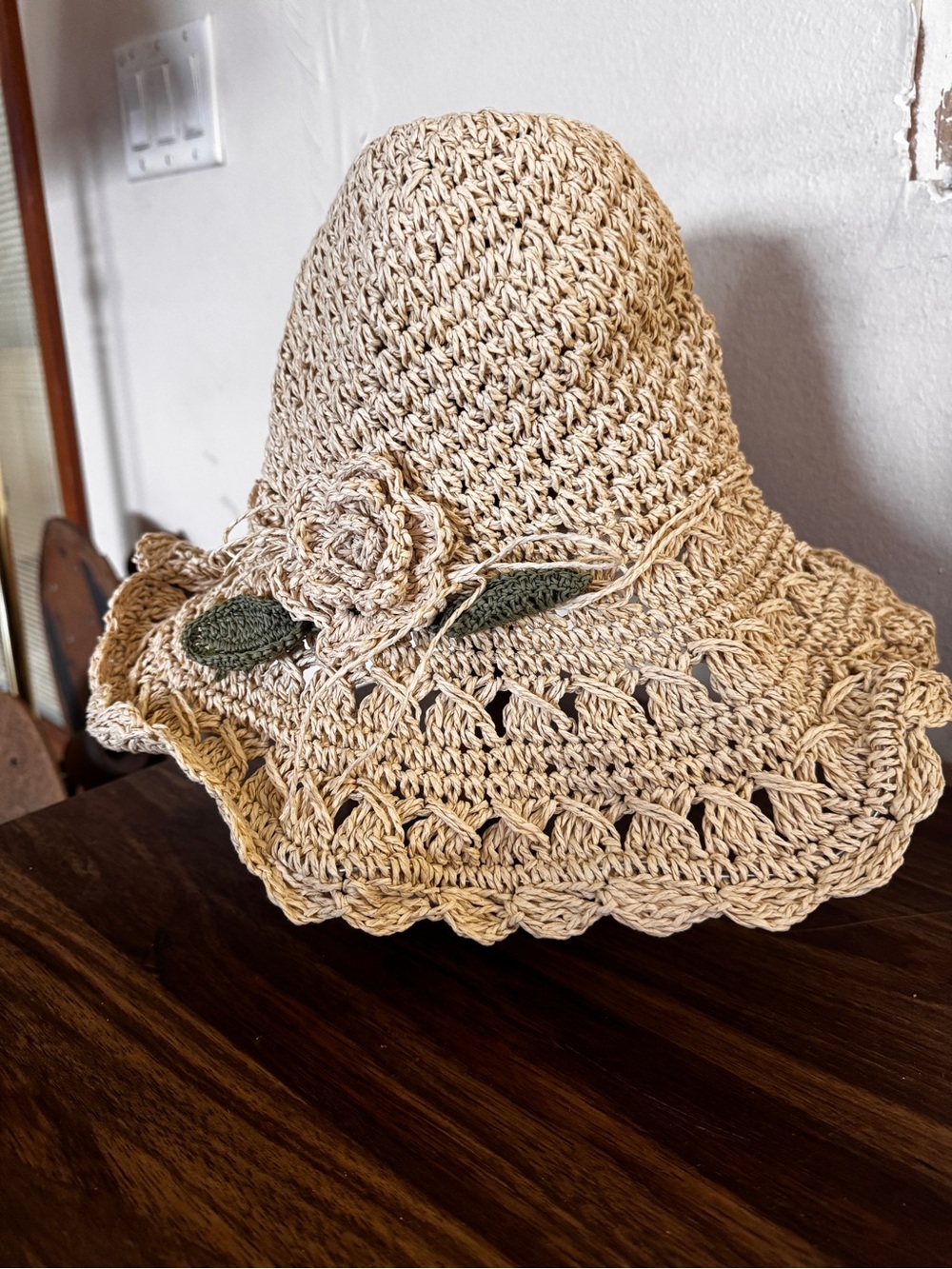 Chic Foldable Crochet straw Sun Hat with Floral Accent